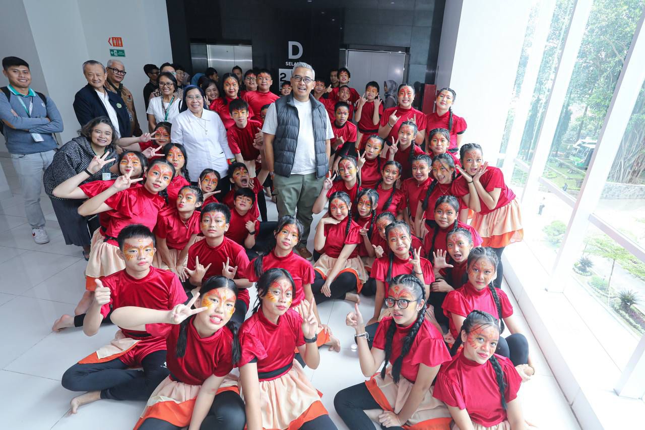 Farhan Ajak Orang Tua Jadi “Number One Fans” Anak di Atas Panggung